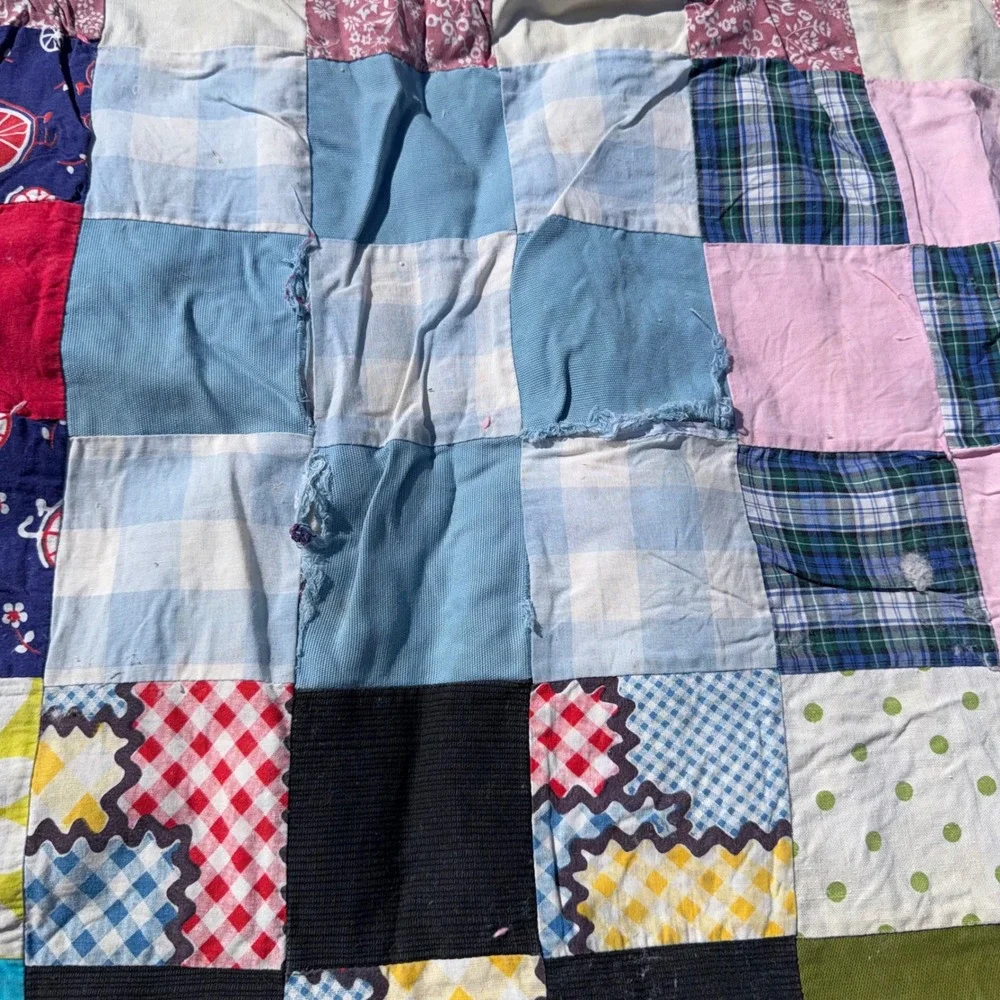 Handmade Patchwork Quilt Throw Multi Color Fair Condition Vintage Style 30x37